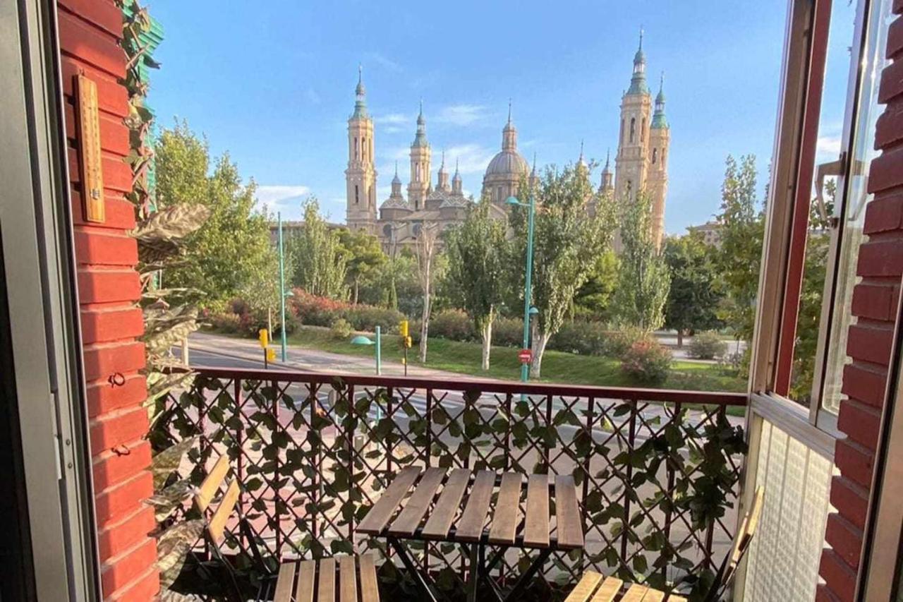 Front Views To El Pilar Comotucasa Saragozza Esterno foto